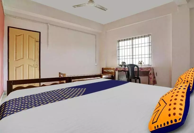 Hotelli Spot On Aiwa Residency