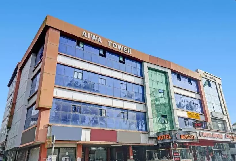 Hotelli Spot On Aiwa Residency