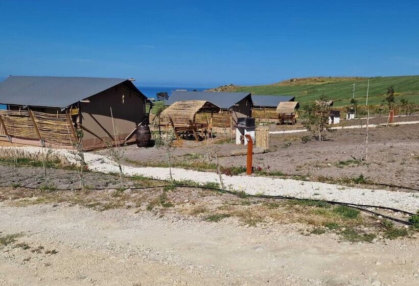 ホテル Tendu  Punta Bianca Glamping Camp