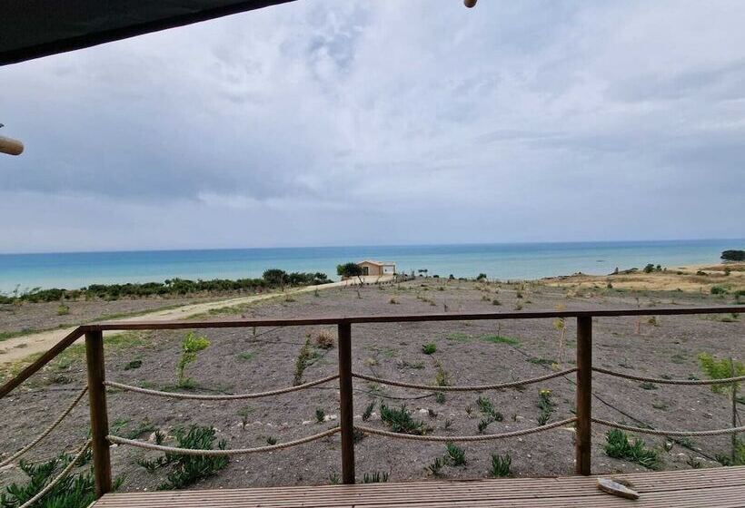 ホテル Tendu  Punta Bianca Glamping Camp