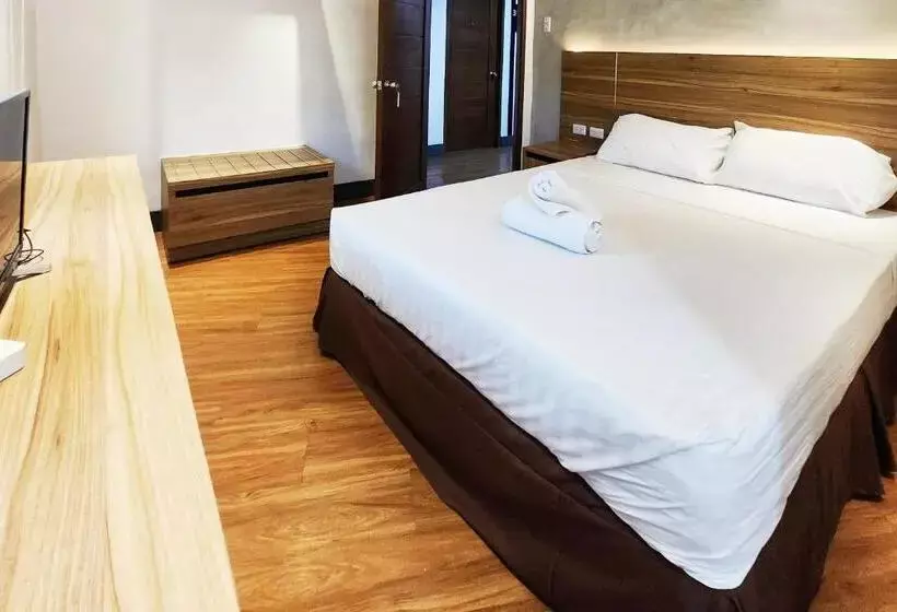 Boulevard Pension Hotel Cebu