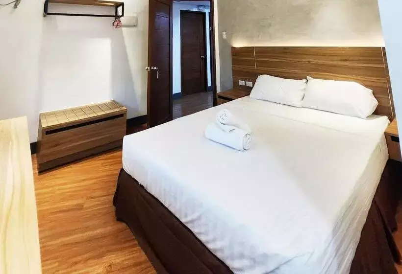 Boulevard Pension Hotel Cebu