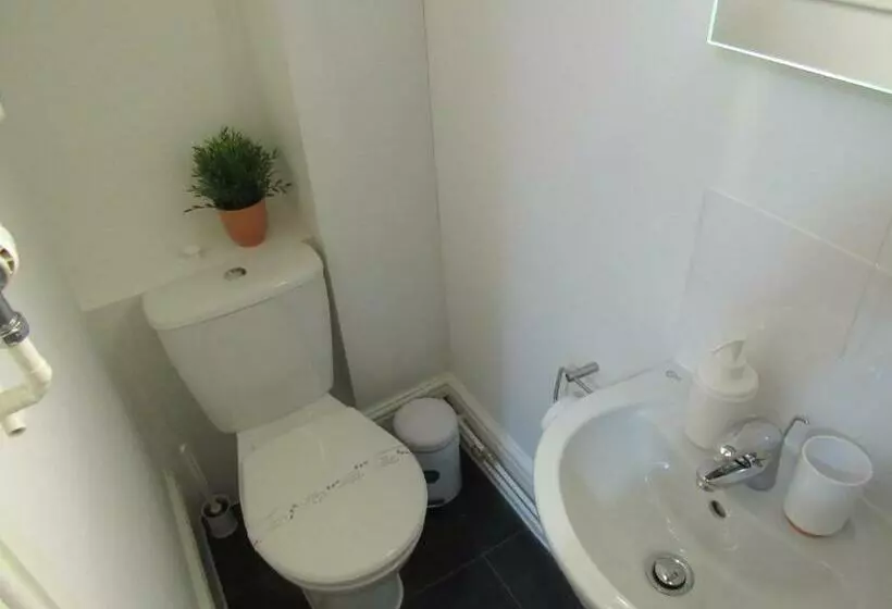 ペンション Cambridge Central Suites   Tas Accommodations