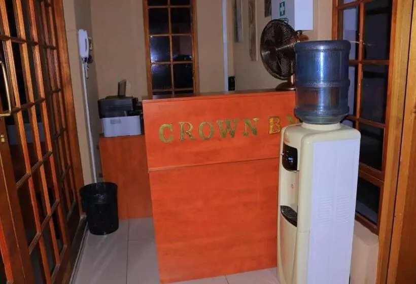 پانسیون Crown Bed & Breakfast