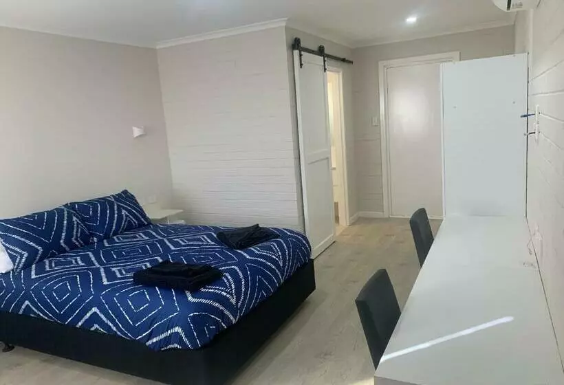 Pingelly Retreat Motel