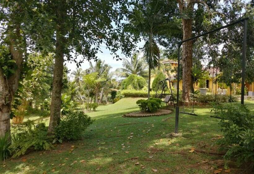 צימר Nidahasa Heritage Villa