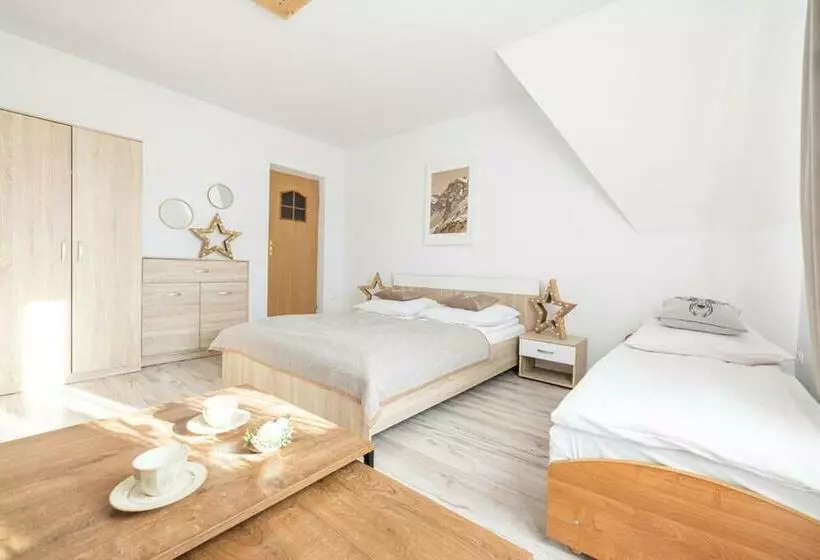 Aamiaismajoitus (B&B) Willa Dunajec