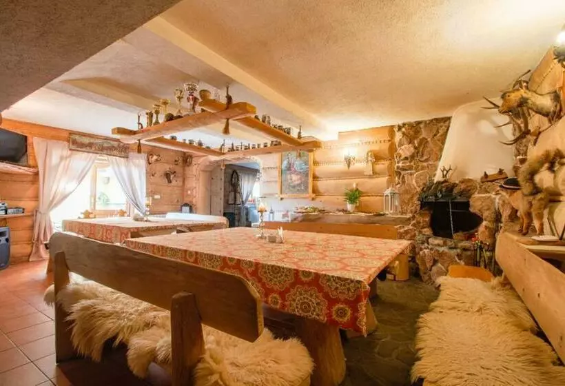 Aamiaismajoitus (B&B) Willa Dunajec
