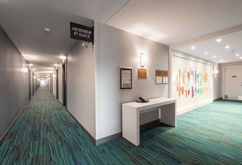 هتل Home2 Suites By Hilton Quebec City