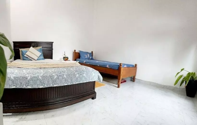 ペンション Sea Breeze Guest House Negombo