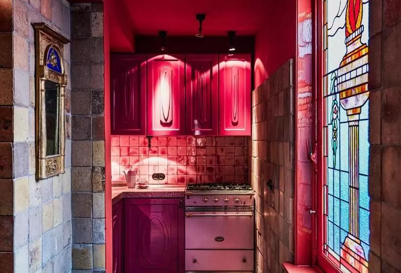 Aamiaismajoitus (B&B) Private And Chique Salon De Franz   With Large Terrace