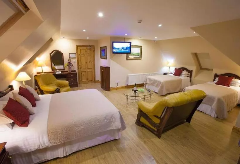 Aamiaismajoitus (B&B) The Tides Ballybunion