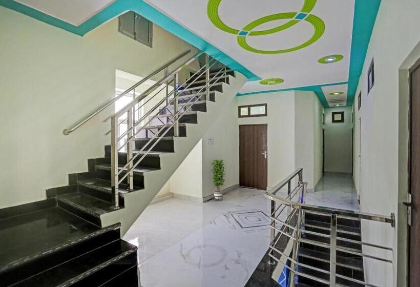 هتل Flagship Green Well  & Restaurant