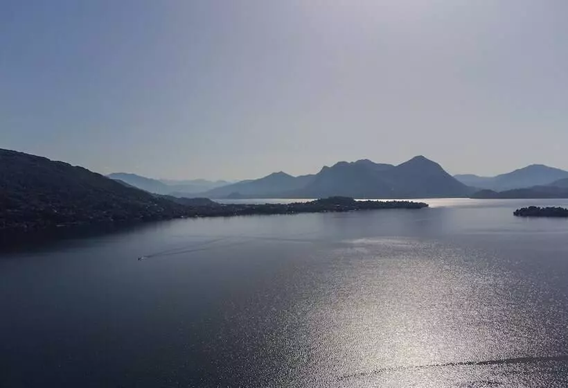 Lago Maggiore Bay