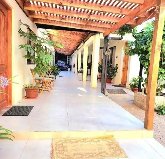 ペンション Hospedaje Ahumada