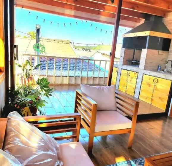 ペンション Hospedaje Ahumada