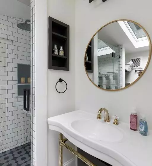 ペンション The Cozy Yellow Cottage In Dilworth