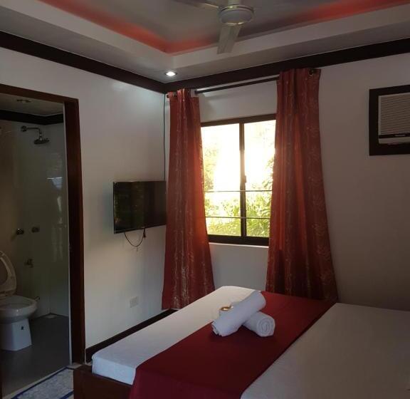 הוסטל Jace S Travellers Inn