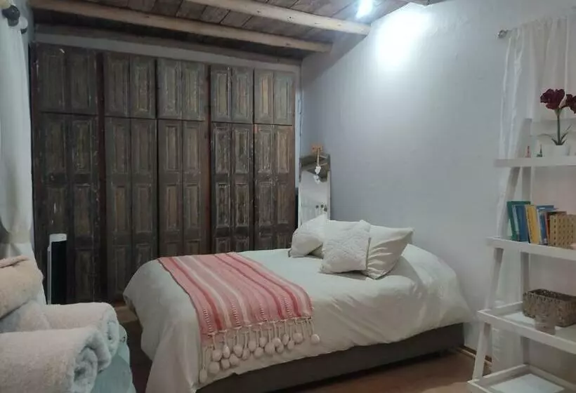 Aamiaismajoitus (B&B) Alojamiento Tranquilo Con Hermoso Jardín, Cercano A Viña Concha Y Toro