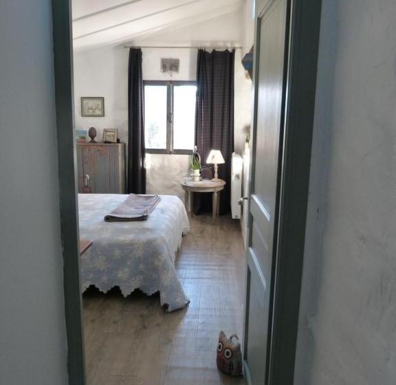 Bed and Breakfast Bergerie Balbonne