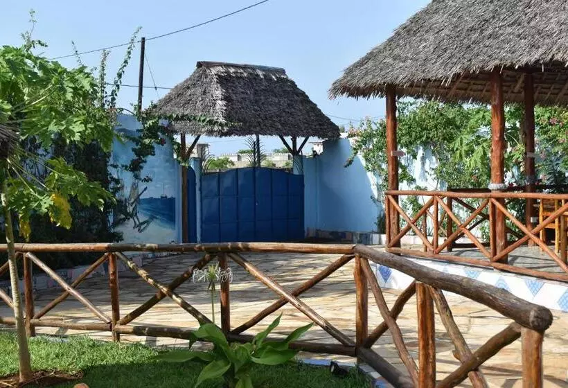 Aamiaismajoitus (B&B) Pineapple House