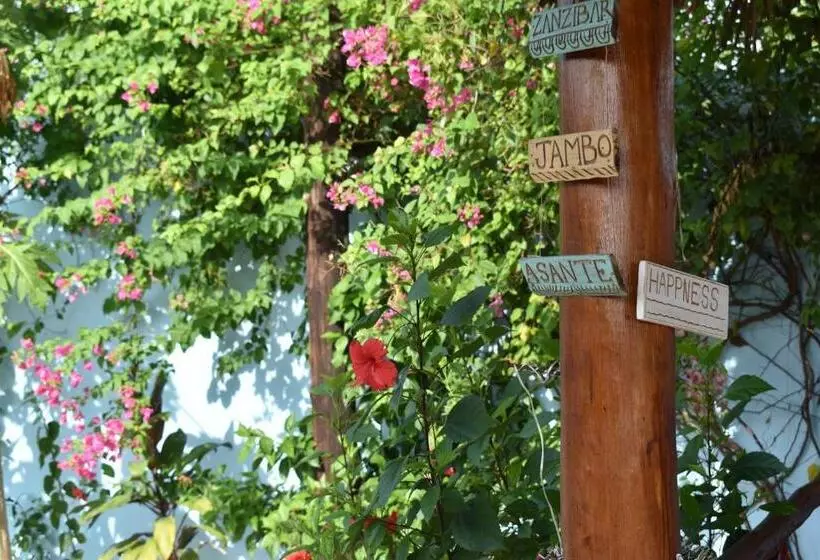 Aamiaismajoitus (B&B) Pineapple House