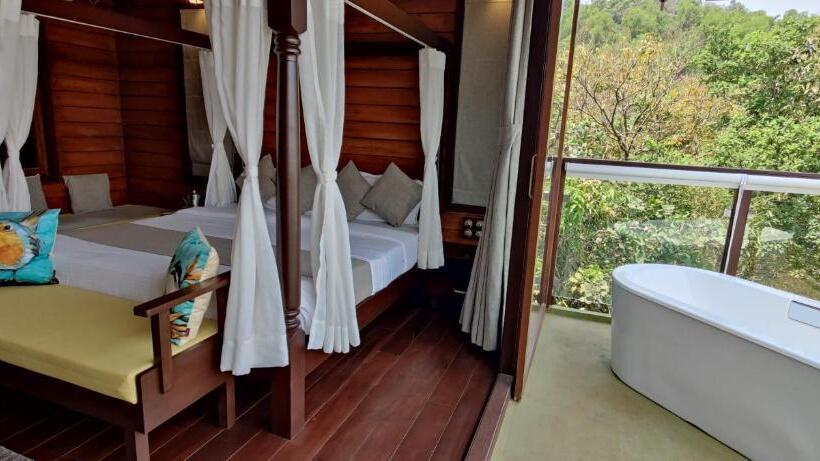 فندق Amrutes  Nisarga Sahavas