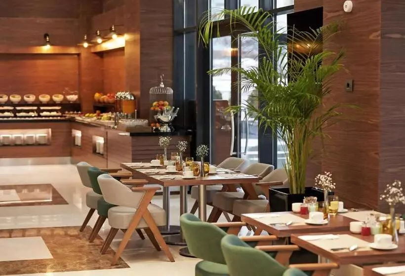 هتل Dedeman Kayseri