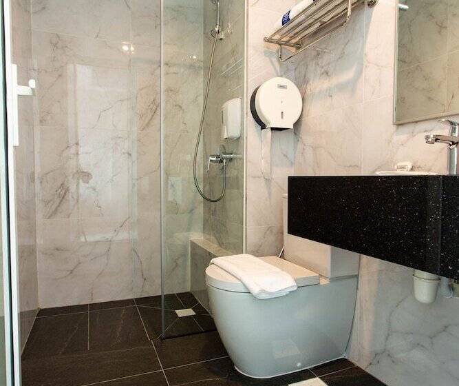 هتل Ibis Budget Singapore Gold