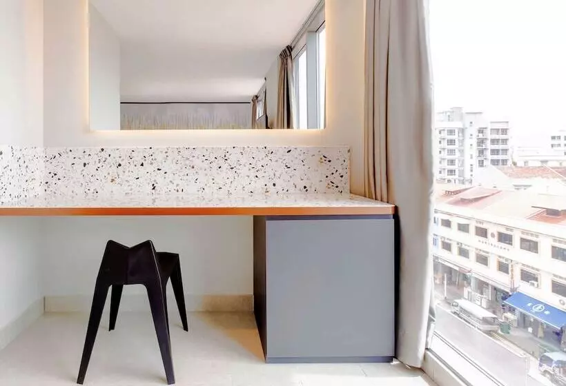 هتل Ibis Budget Singapore Gold