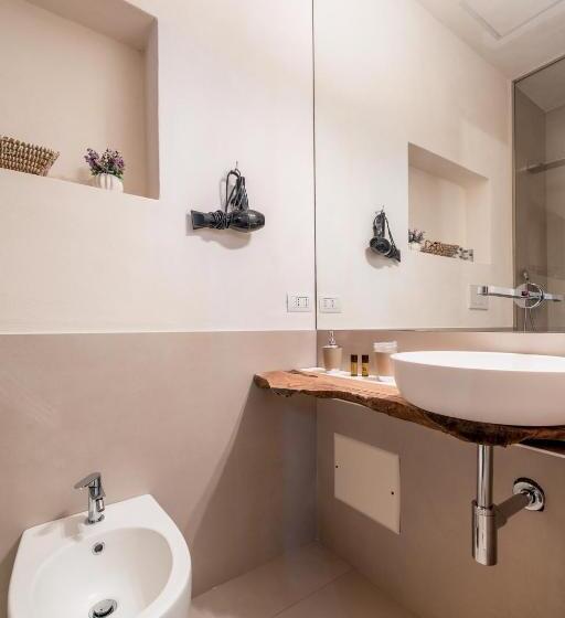 פנסיון Your Houses 2