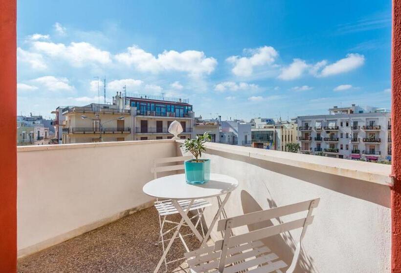 פנסיון Your Houses 2