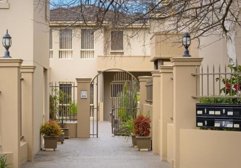 Apartments @ Kew Q105