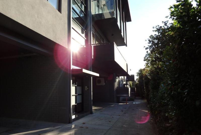 Apartments @ Kew Q105