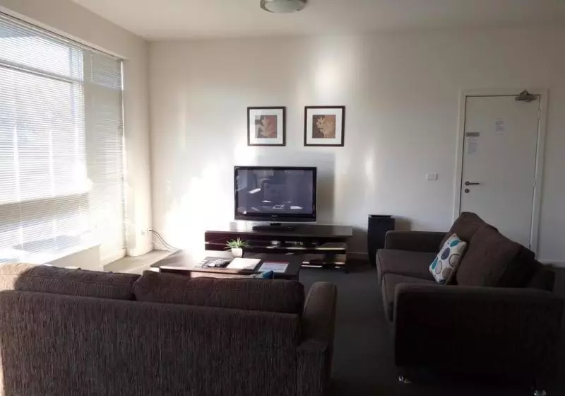 Apartments @ Kew Q105