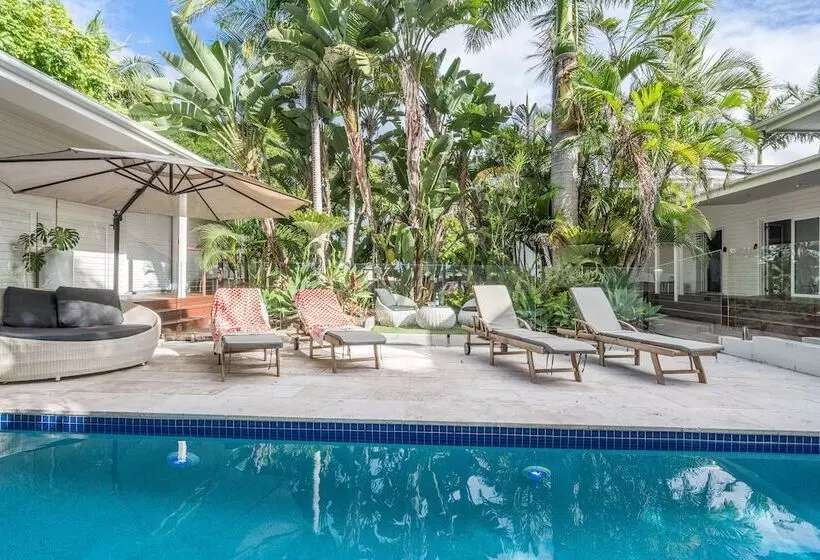 צימר Cove Studios