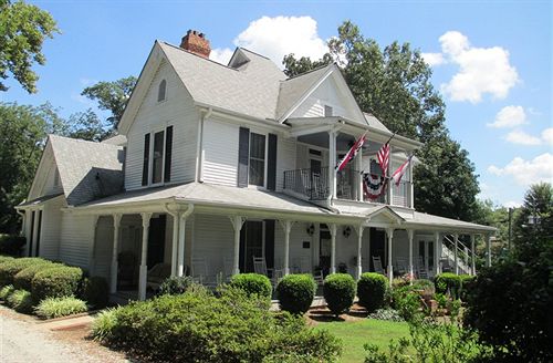 住宿加早餐 The Skelton House