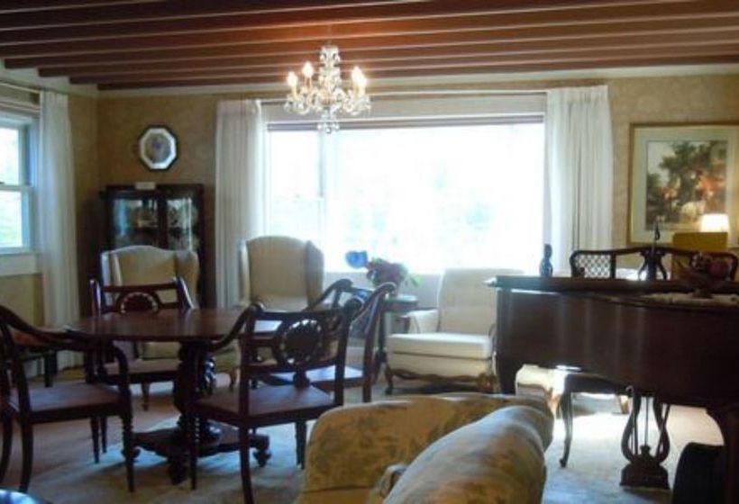 مبيت وإفطار Tidewater Inn