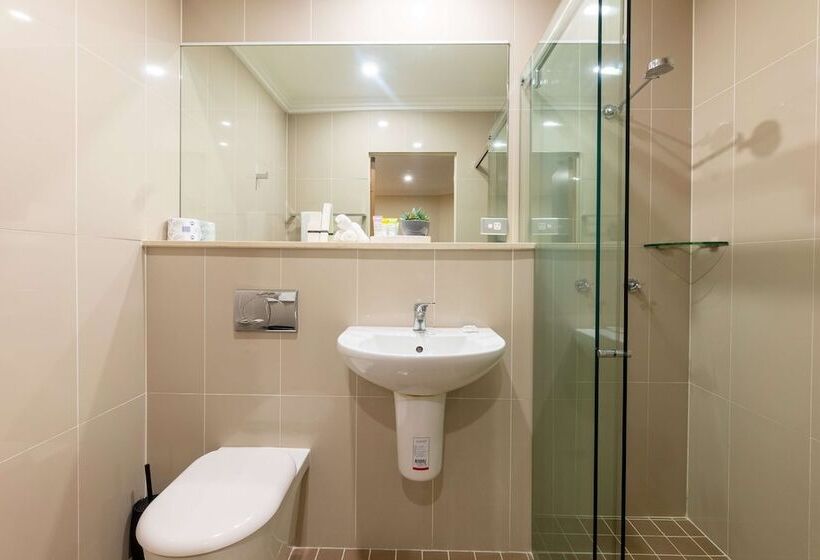 Best Western Plus Camperdown Suites