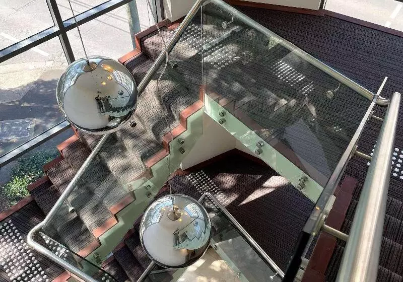 Best Western Plus Camperdown Suites