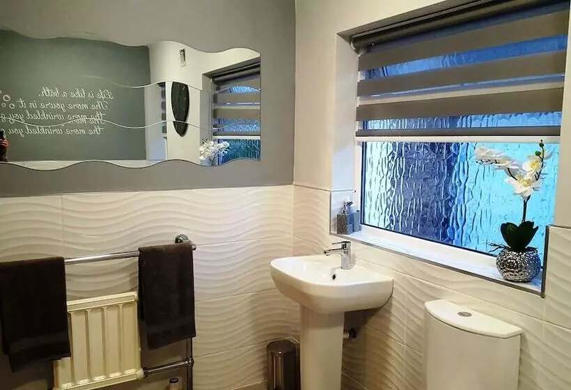 Gayton Bed & Breakfast