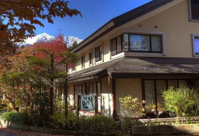 Hakuba Onsen Ryokan Shiroumaso