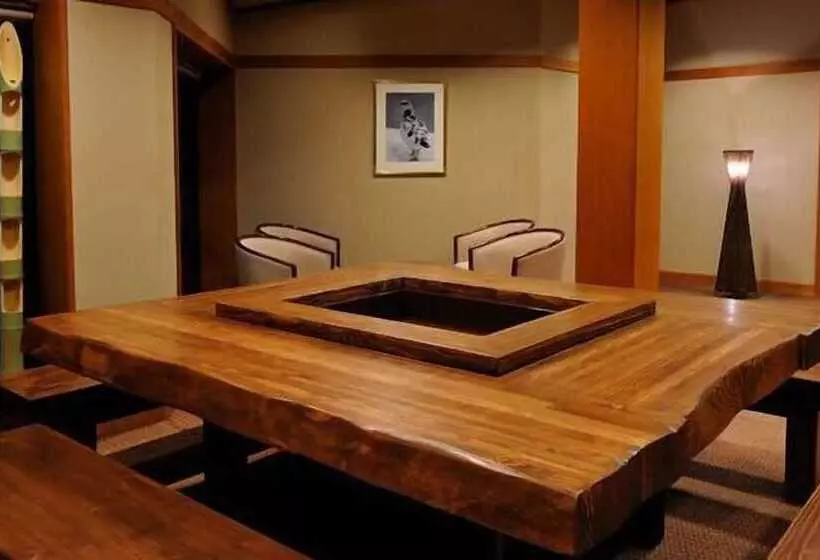 Hakuba Onsen Ryokan Shiroumaso