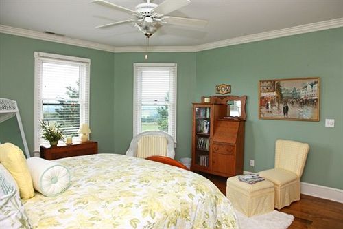 Harmony Hill Bed & Breakfast