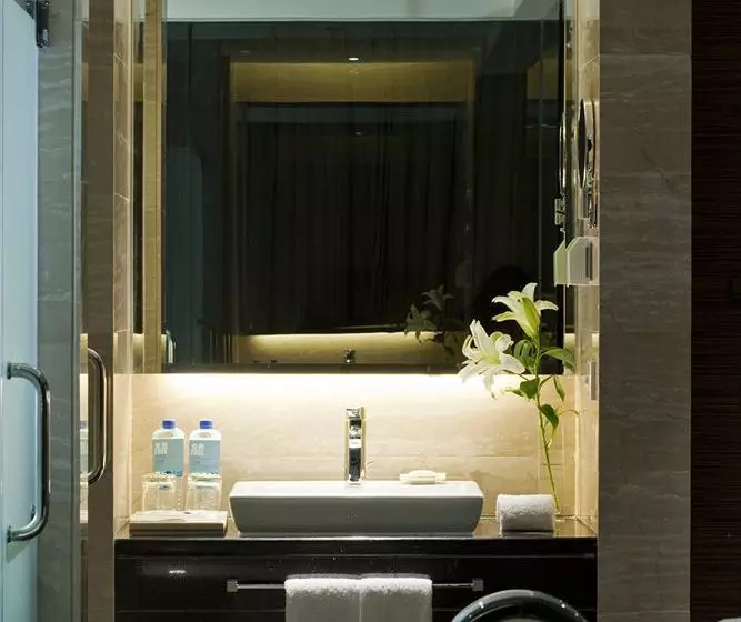 ホテル Four Points By Sheraton Tai'an