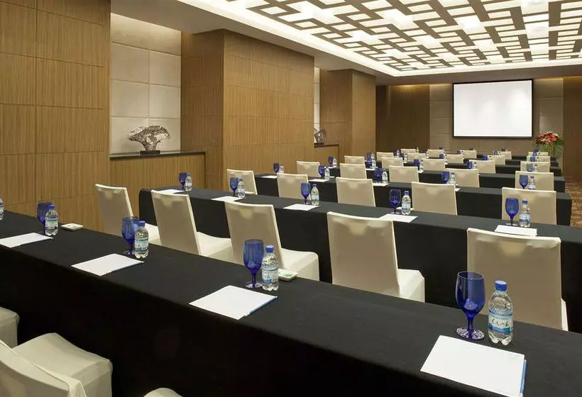 ホテル Four Points By Sheraton Tai'an