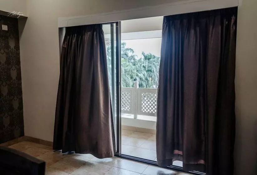 Hotelli Jabali Palace