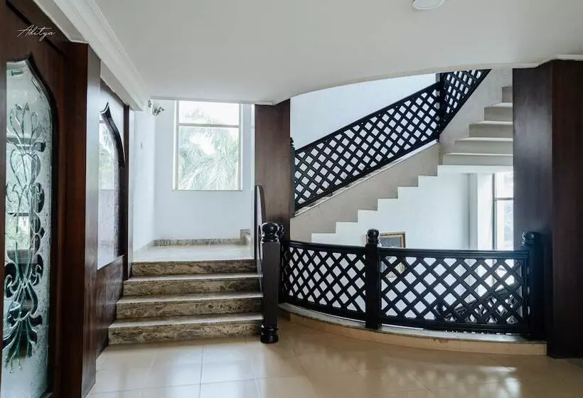 Hotelli Jabali Palace