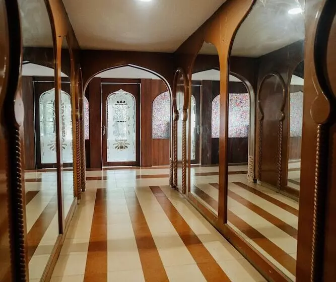 Hotelli Jabali Palace