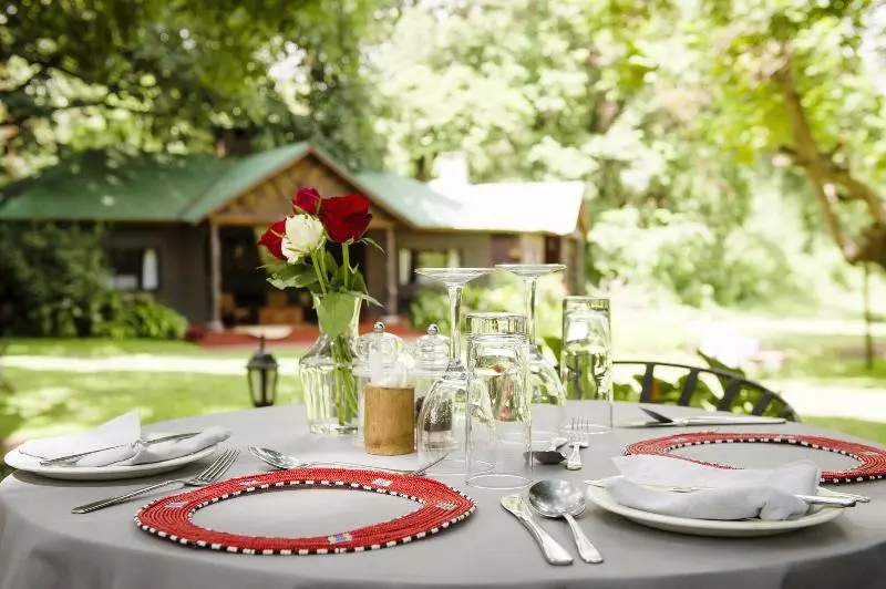 호텔 Mount Meru Game Lodge